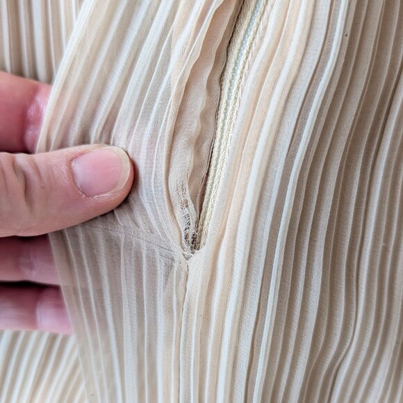 Vintage Miss Elliette Tan Beige Pleated Crinkle Maxi Dress Gown - Picture 12 of 13